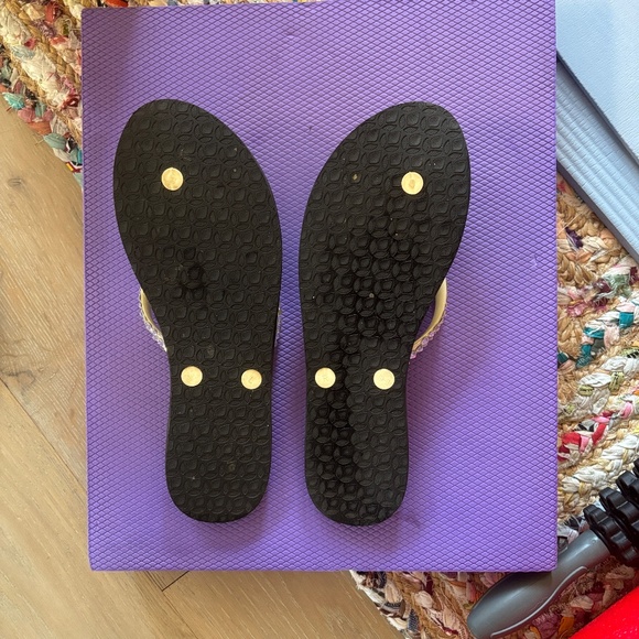 Swarovski studded reef flipflops sz 10 - Picture 5 of 6